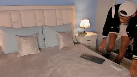 Nick online show from 09/17/25, 04:47