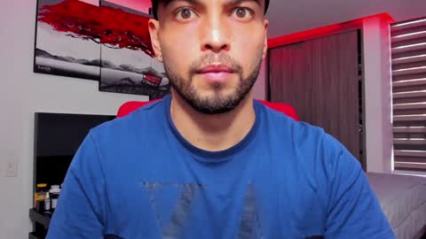 Snapshot of nick_klaus chatting on 01/14/25, 10:23 Nick Klaus online show from 01/14/25, 10:23