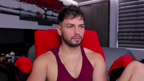 Snapshot of nick_klaus chatting on 01/16/25, 10:44 Nick Klaus online show from 01/16/25, 10:44