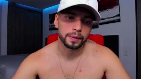 Snapshot of nick_klaus chatting on 01/28/25, 10:45 Nick Klaus online show from 01/28/25, 10:45