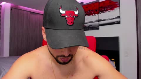 Snapshot of nick_klaus chatting on 01/30/25, 12:50 Nick Klaus online show from 01/30/25, 12:50