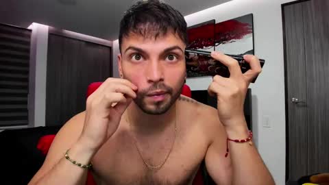 Snapshot of nick_klaus chatting on 02/19/25, 01:40 Nick Klaus online show from 02/19/25, 01:40