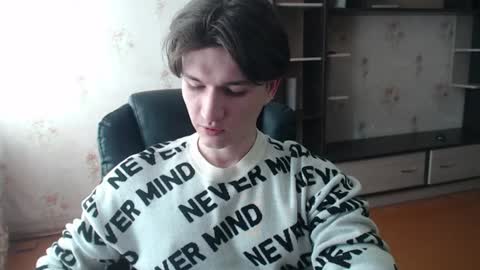 Snapshot of nick_owner chatting on 06/17/26, 01:52 Nick online show from 06/17/26, 01:52