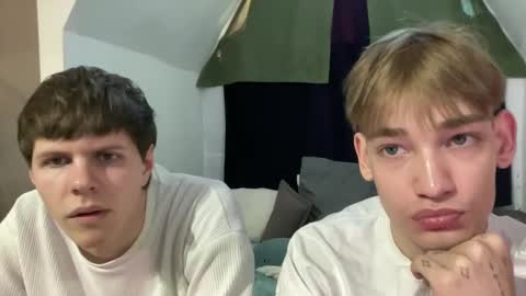 Snapshot of nick_win chatting on 12/17/24, 08:12 Nick online show from 12/17/24, 08:12