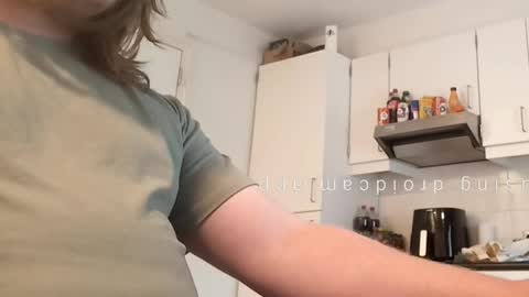 nick_x_b online show from 04/18/26, 07:56