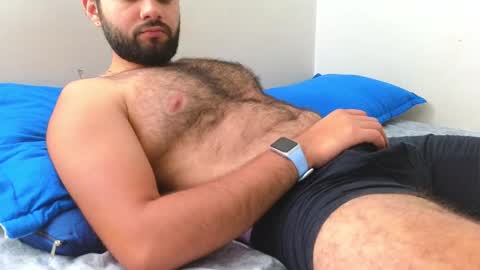 Nicolas              online show from 01/12/25, 07:21