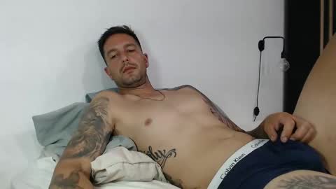 Snapshot of nickmaxx541 chatting on 01/10/26, 01:57 Nick maxx online show from 01/10/26, 01:57