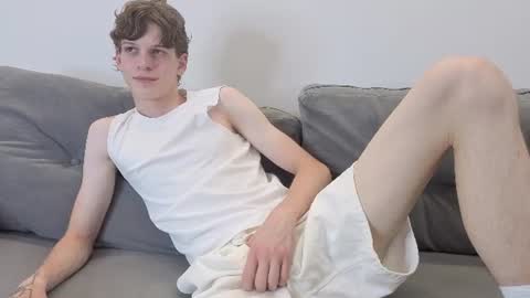Snapshot of nickwoooster chatting on 07/13/26, 04:10 Nick online show from 07/13/26, 04:10