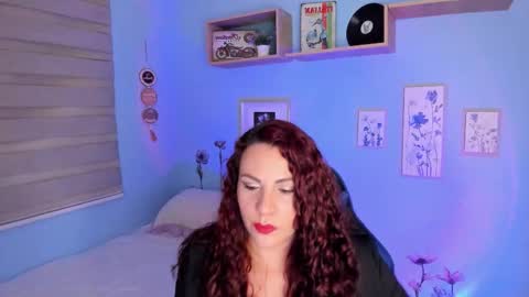 lucy online show from 09/16/25, 01:17