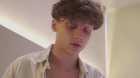 Nicky Neal online show from 10/16/25, 12:33