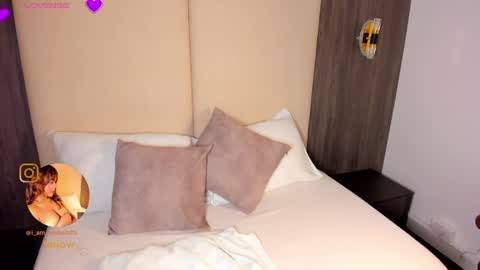 Nicky  online show from 04/28/26, 02:38