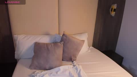 Nicky  online show from 04/30/26, 02:51