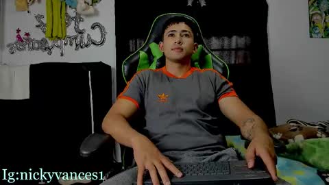 nicky online show from 12/05/25, 09:00