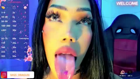 Nicky online show from 10/15/25, 04:34