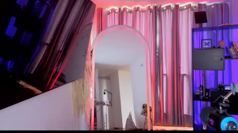 Nicky online show from 03/26/26, 04:56