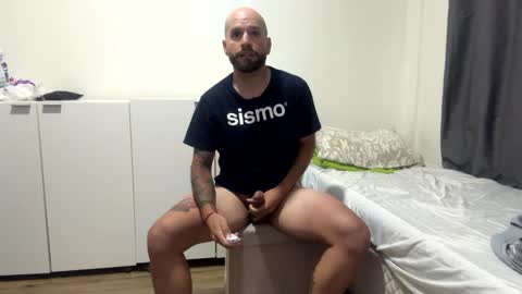 nicolas online show from 01/12/25, 03:07