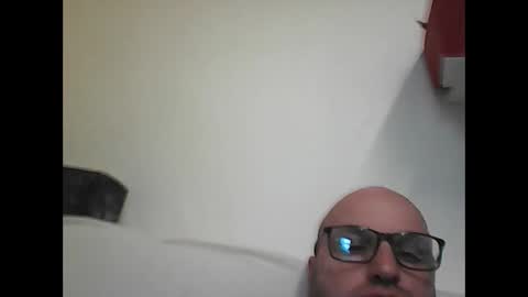 nico_boy000 online show from 02/08/25, 12:39