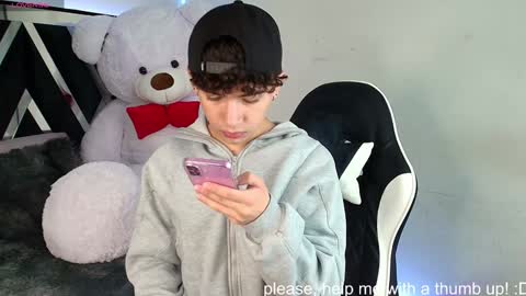 nico online show from 02/03/25, 07:18