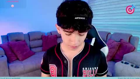 nico online show from 01/12/26, 10:04