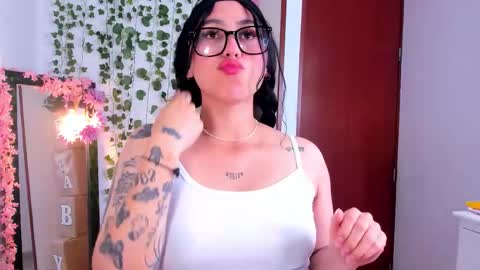 Nico online show from 09/29/25, 12:05