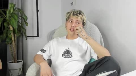 Nico  online show from 11/09/25, 12:42