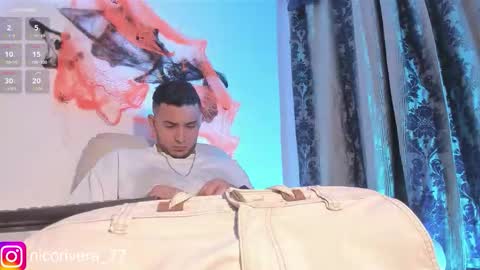 Nicolas online show from 11/01/25, 11:18