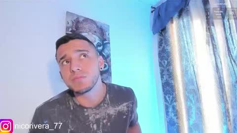 Nicolas online show from 11/12/25, 01:44