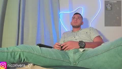 Nicolas online show from 02/12/26, 02:06