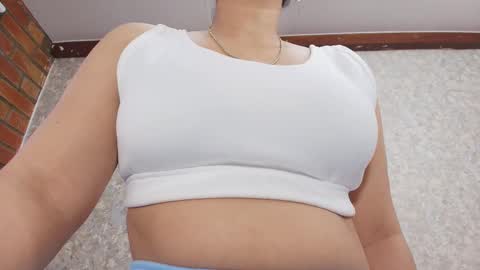 Nicol online show from 09/23/25, 07:28