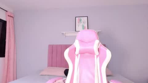 Nicol online show from 03/05/26, 01:34