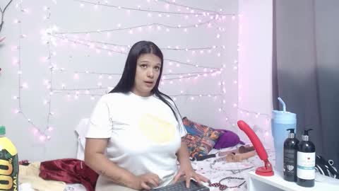 Nicol online show from 02/11/25, 08:31