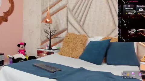 Nicolai online show from 11/27/25, 09:11