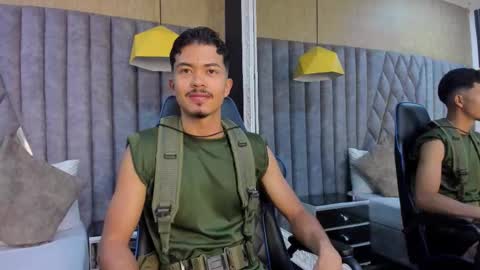 Nicolai online show from 11/30/25, 11:47