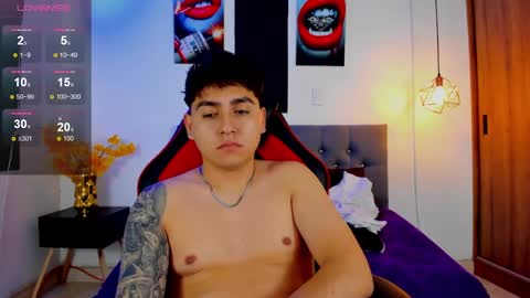 nicolas_james_sc online show from 09/17/25, 02:41