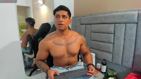 Snapshot of nicolas_montoya chatting on 09/13/25, 08:52 nicolas_montoya online show from 09/13/25, 08:52