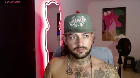 nicolas online show from 01/16/25, 05:42