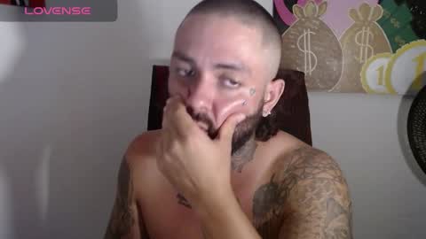 nicolas online show from 03/03/25, 06:26