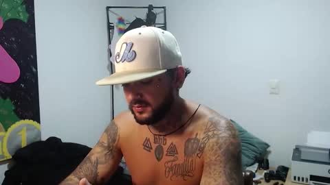 nicolas online show from 12/14/25, 03:12