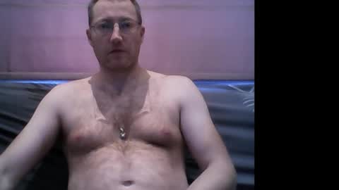 nicolaslapin87 online show from 11/30/25, 08:29