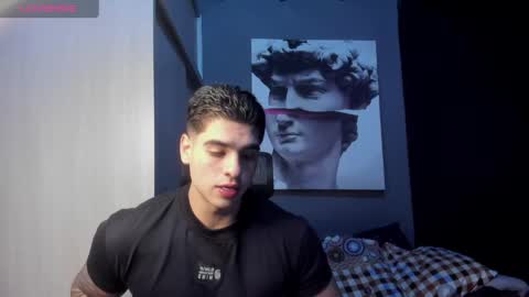 Snapshot of nicolasmuscle chatting on 06/07/26, 02:16 Andres online show from 06/07/26, 02:16