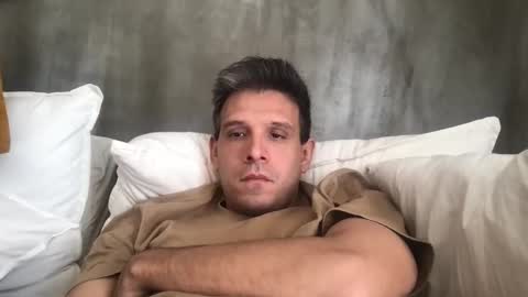 nicolaspercha online show from 05/04/26, 03:41