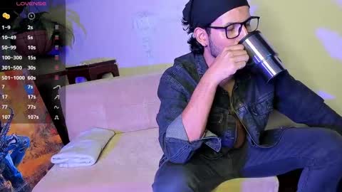 nicolasrodrii online show from 12/16/24, 10:45