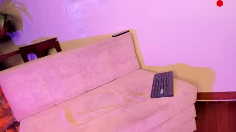 nicolasrodrii online show from 12/22/24, 10:47