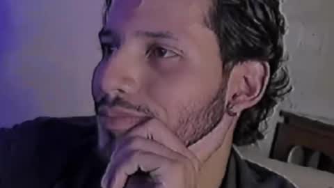 nicolasrodrii online show from 01/04/25, 10:02