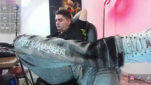 Nicolas Fellener online show from 11/03/25, 05:20