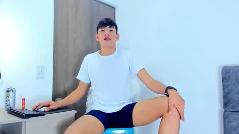 nicolastorres__ online show from 11/14/25, 03:05