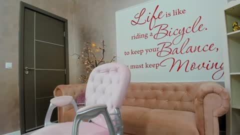 Nico online show from 12/17/24, 08:32