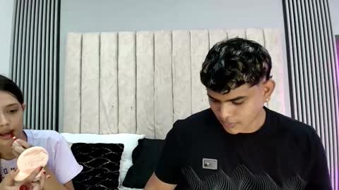 Snapshot of nicole_and_thiago chatting on 09/09/25, 09:47 nicole_and_thiago online show from 09/09/25, 09:47