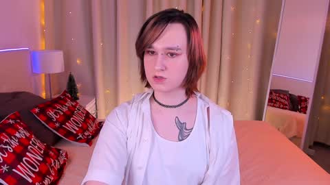 Nicole online show from 12/27/24, 06:57