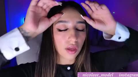 Nicole online show from 11/16/25, 10:04